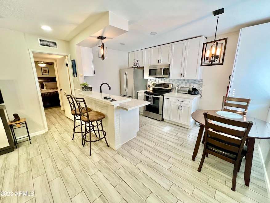 3313 N 68th St unit 218E, Scottsdale, AZ 85251 - photo 1