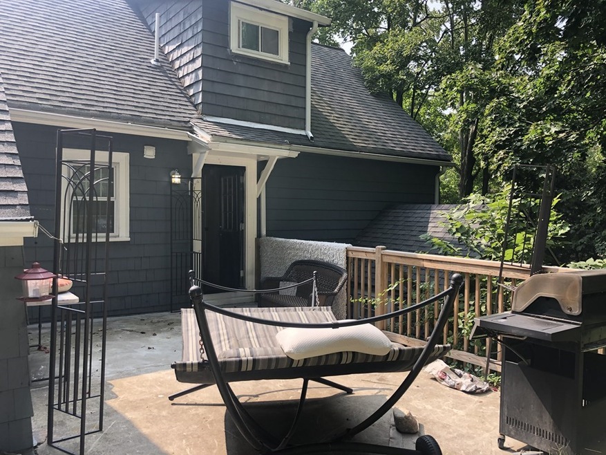 318 Union St unit 2, Randolph, MA 02368 - photo 1