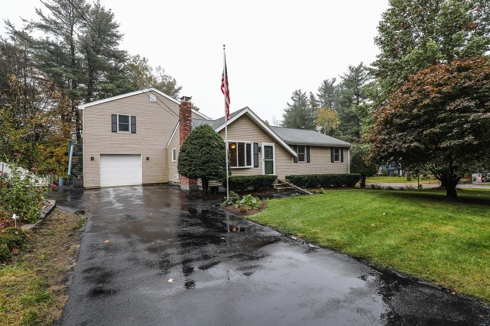 1 Laurie Dr, Townsend, MA 01469 - photo 1