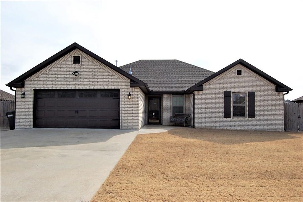 2242 Kelly Lynn Place, Fayetteville, AR 72701 - photo 1