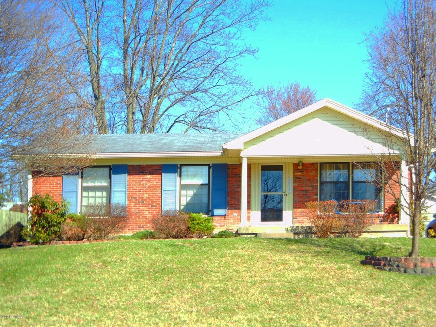 8103 Jasmine Ln, Louisville, KY 40228 - photo 1