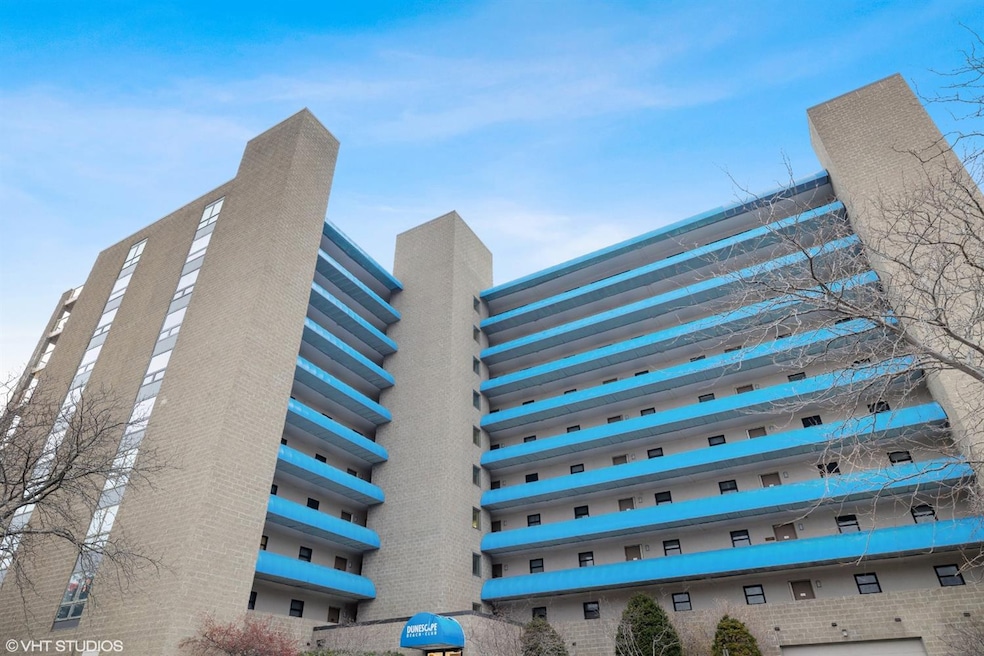 Sold $903,000 • Co-Listing Agent