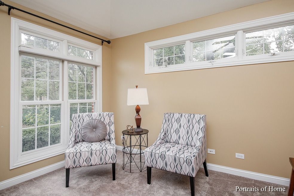 409 E Church St, Elmhurst, IL 60126 - photo 1