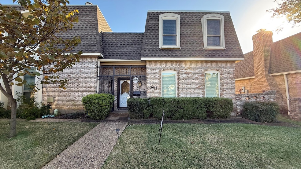 3018 Stonehenge Ln, Carrollton, TX 75006 - photo 1