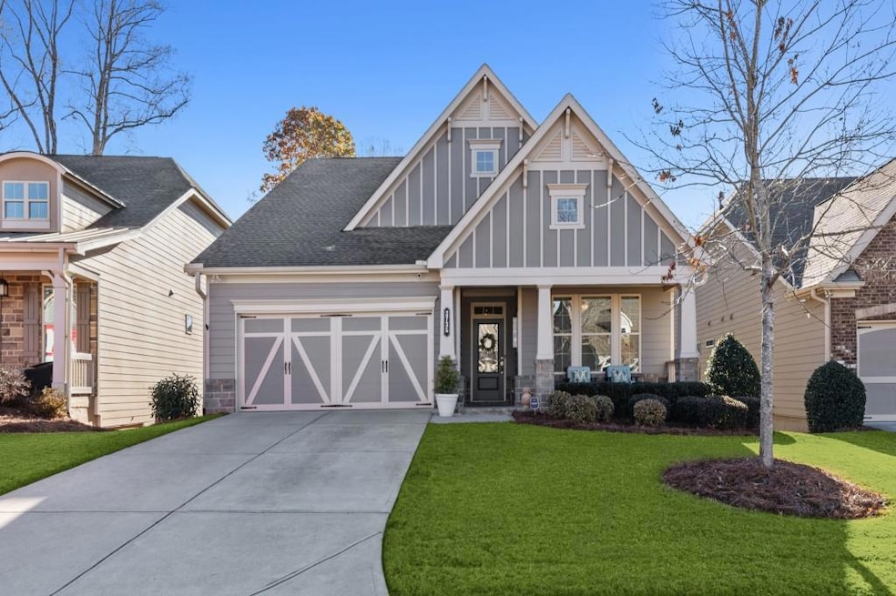 Front view of home