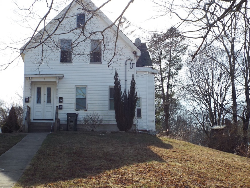 4 W Park St unit 1R, Franklin, MA 02038 - photo 1