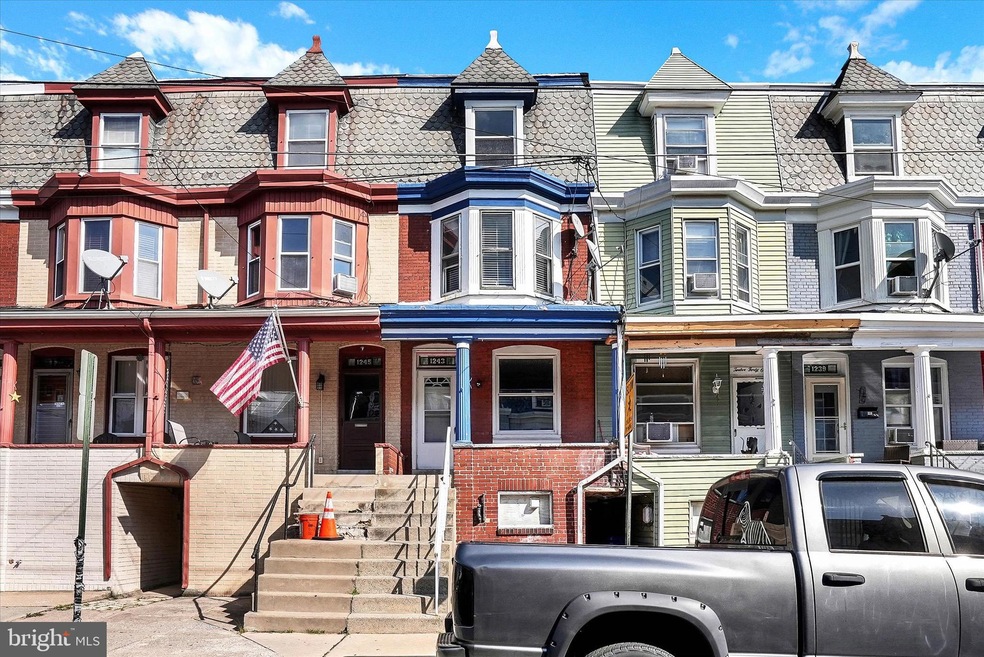 1243 Mulberry St, Reading, PA 19604 - photo 1