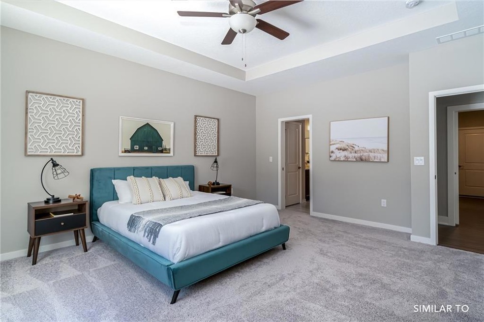 9865 Thorton Dr, Johnston, IA 50131 - photo 1