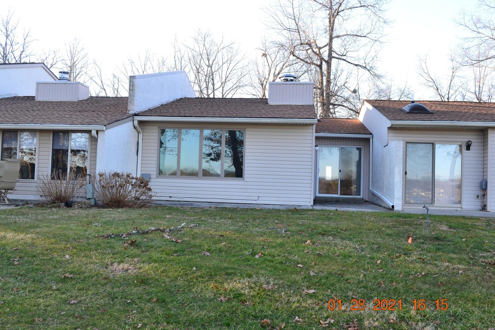 Golf front side