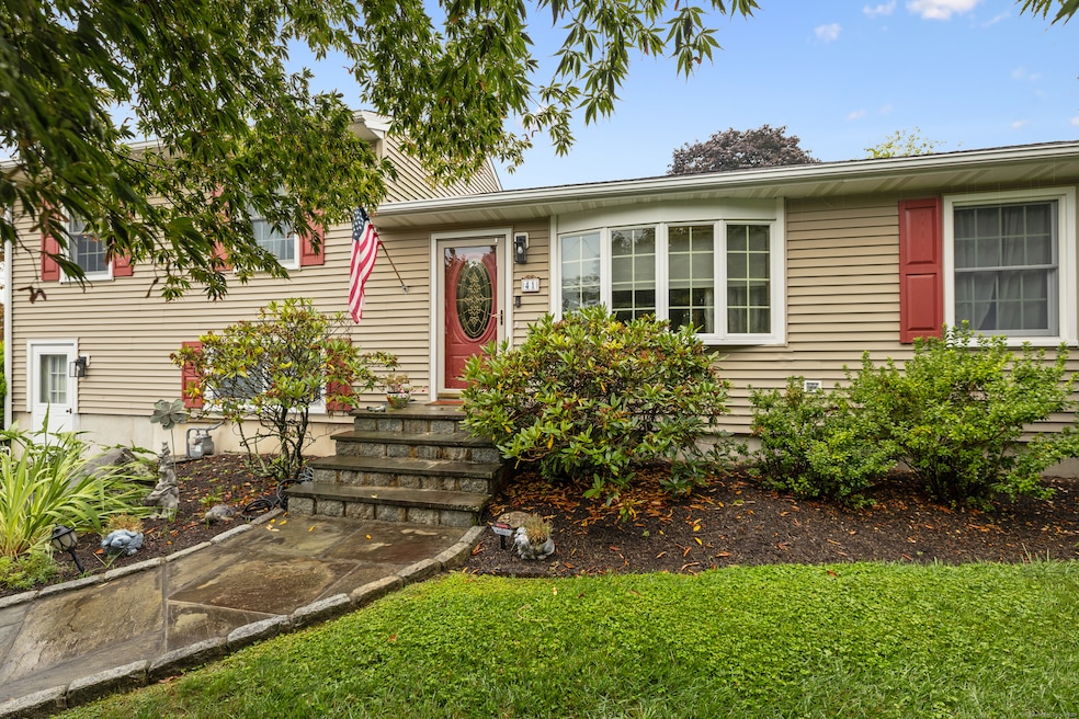 41 Andover Rd, Stamford, CT 06902 - photo 1