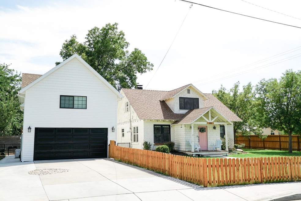173 W Front Elevation