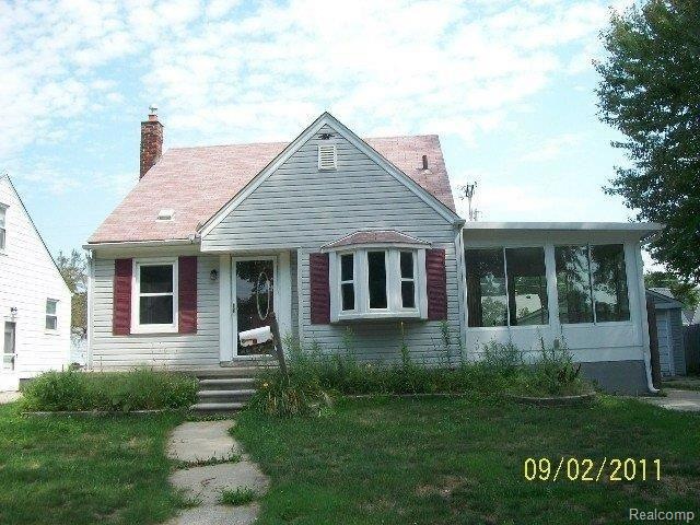 front of house.JPG