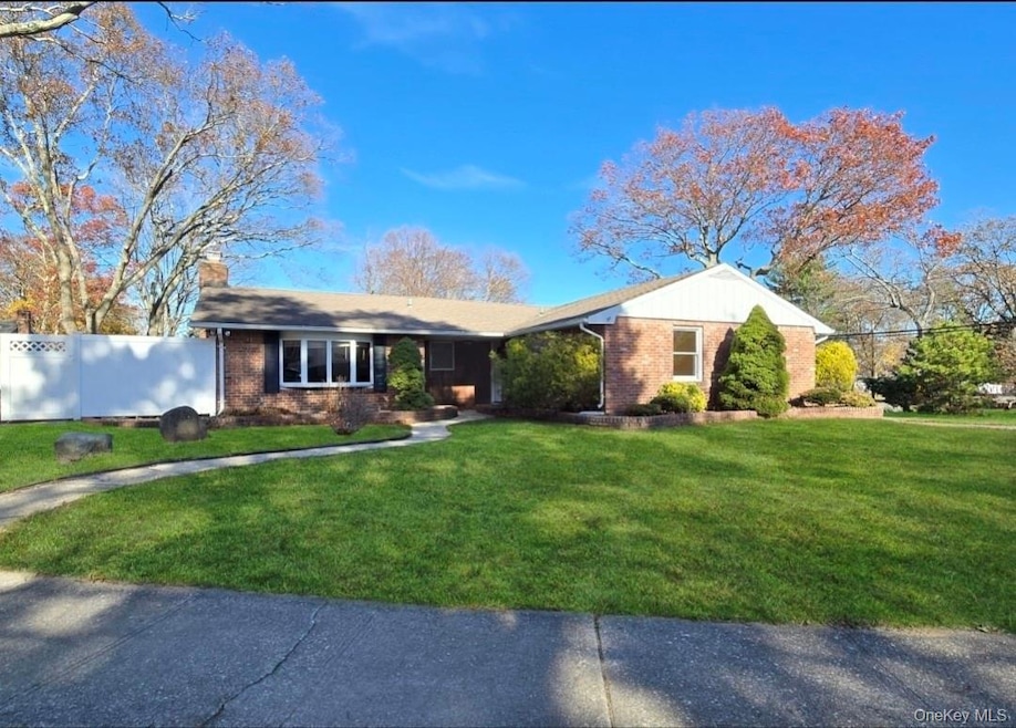 11 Hill St, Ronkonkoma, NY 11779 - photo 1