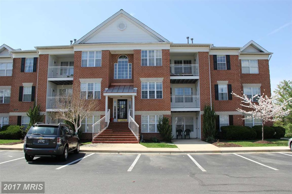 2406 Forest Edge Ct unit 204, Odenton, MD 21113 - photo 1