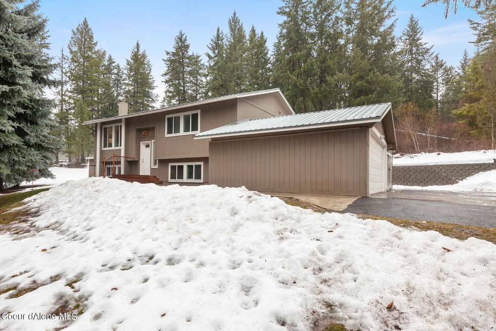 Spacious Home in Private Setting