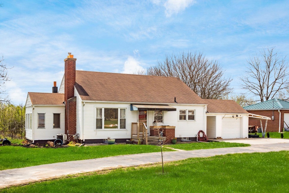 3131 Clime Rd, Columbus, OH 43223 - photo 1