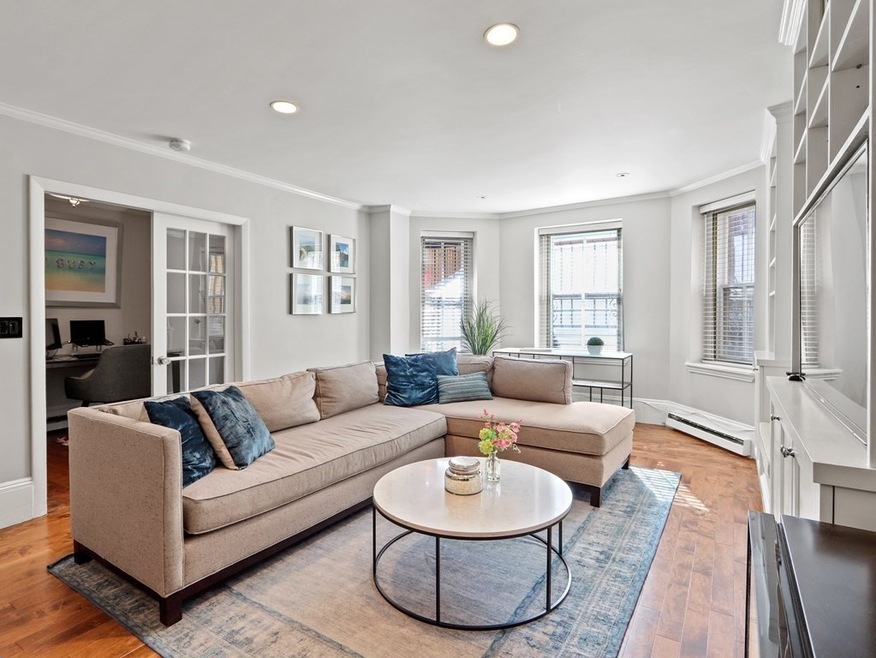 80 W Concord St unit 1, Boston, MA 02118 - photo 1