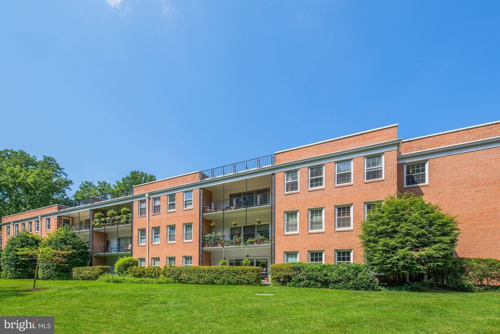 3535 Chevy Chase Lake Dr unit 101, Chevy Chase, MD 20815 - photo 1