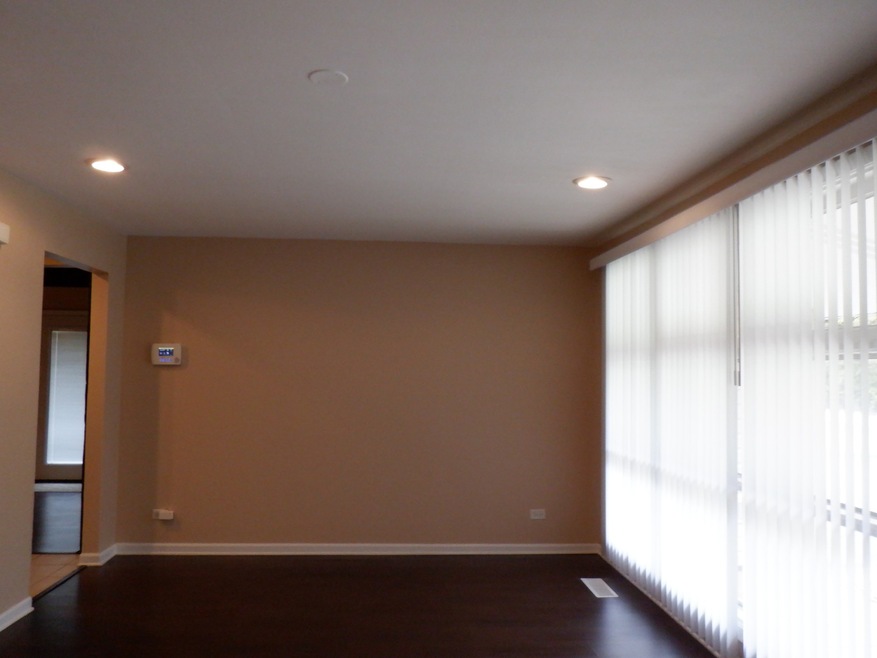 4450 Flossmoor Rd, Country Club Hills, IL 60478 - photo 1