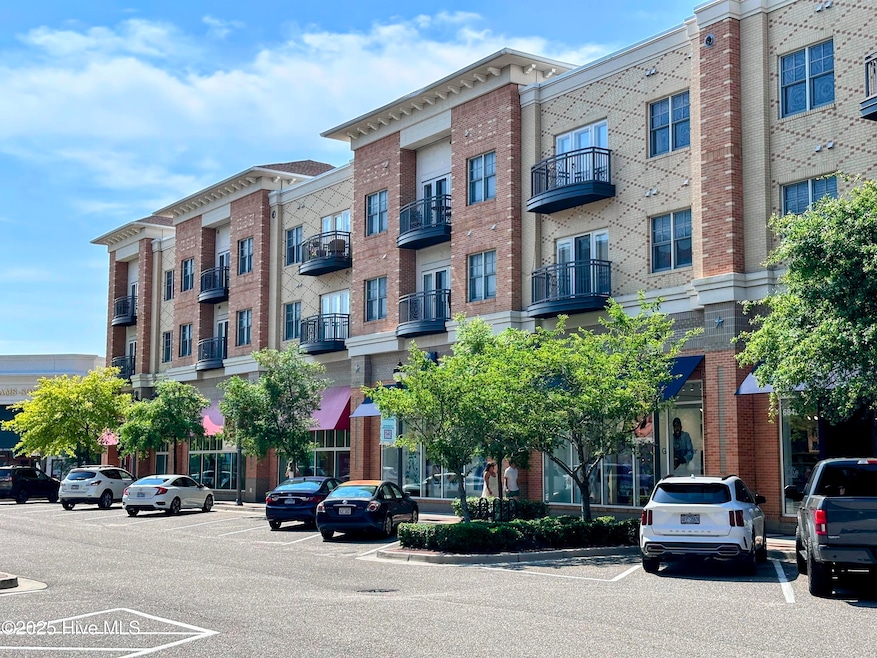 8 Mayfair 3