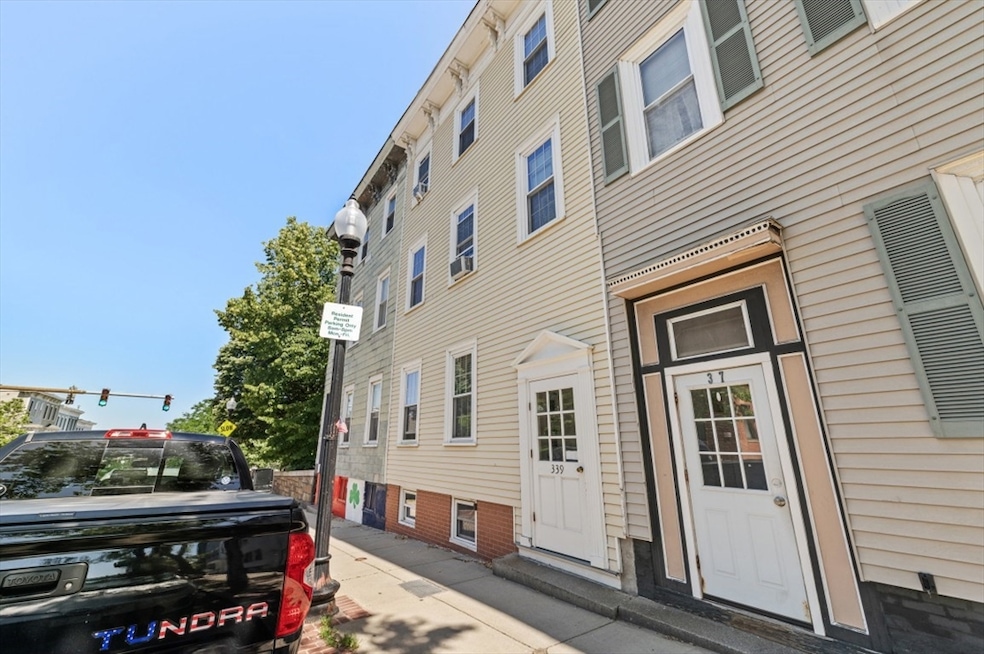 339 Bunker Hill St, Charlestown, MA 02129 - photo 1