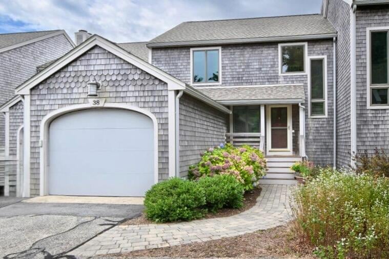 38 Landfall unit 38, Falmouth, MA 02540 - photo 1