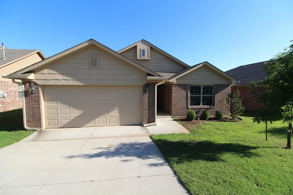 808 Accipiter St, Norman, OK 73072 - photo 1