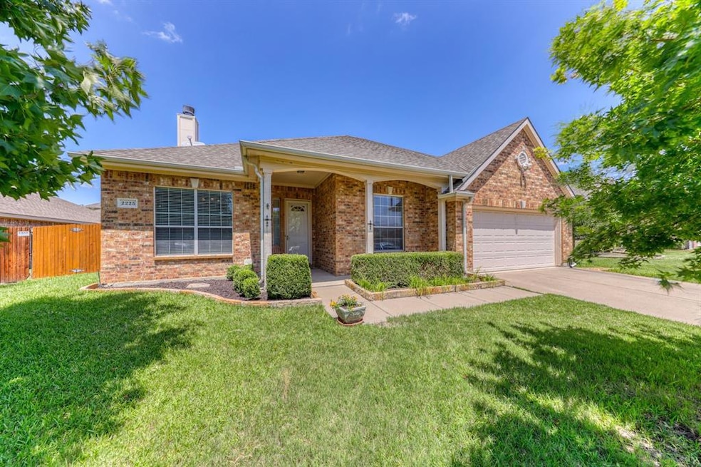 2225 Old Foundry Rd, Weatherford, TX 76087 - photo 1