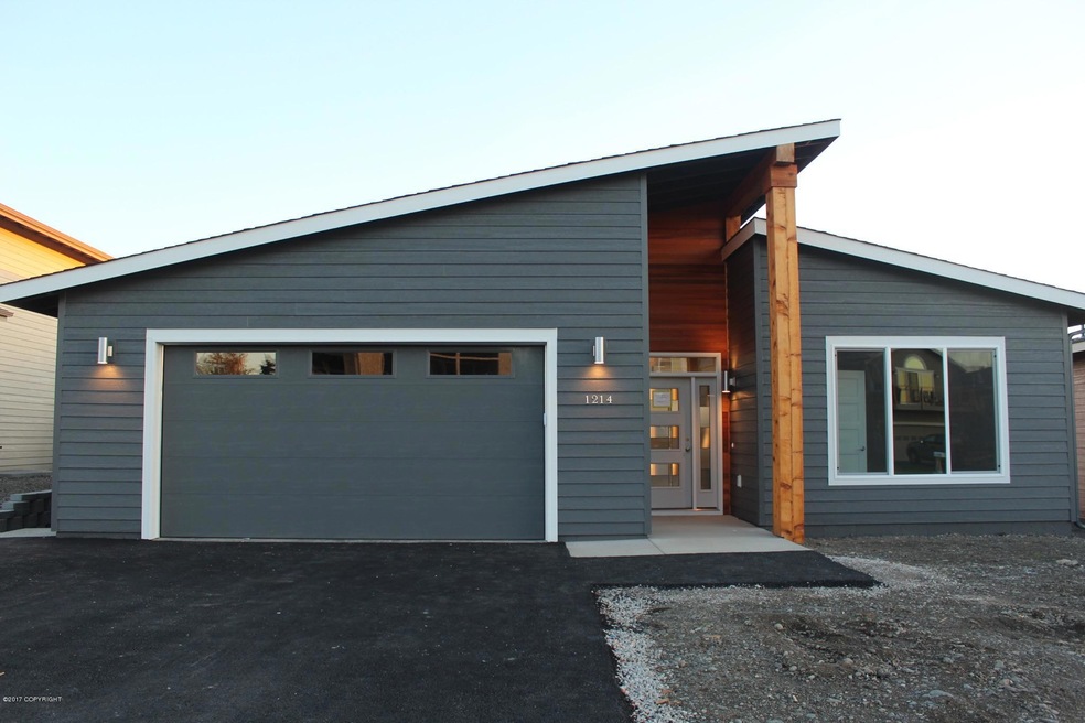 NB Exterior