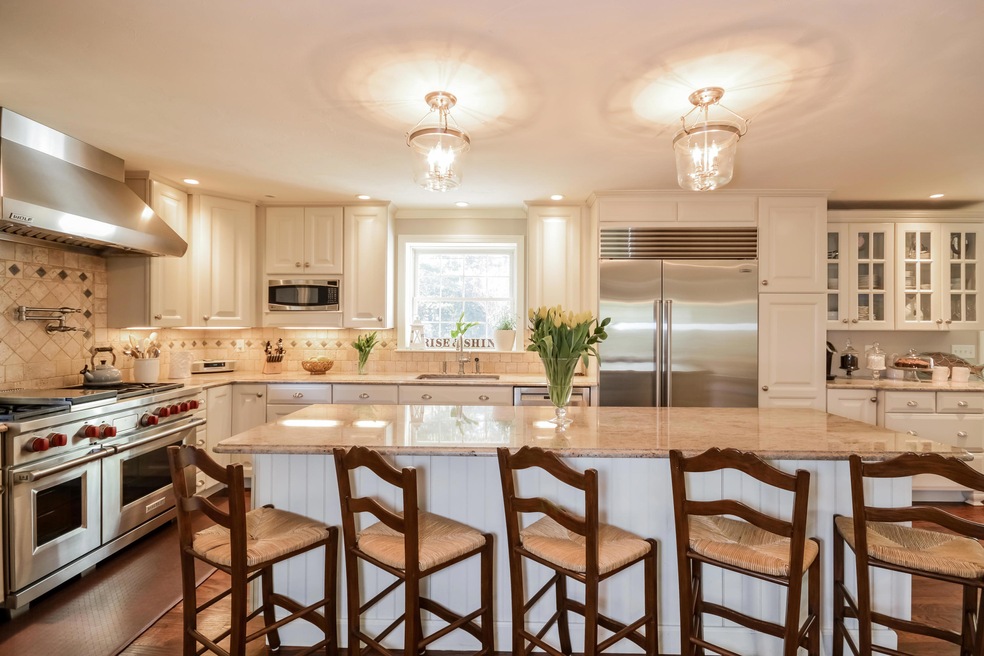 588 Delano Rd, Marion, MA 02738 - photo 1