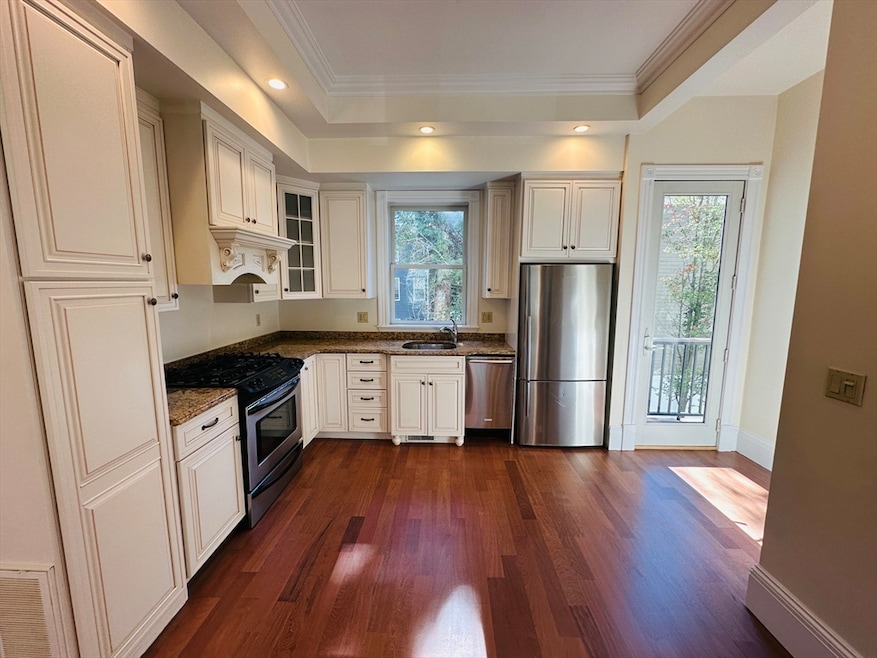 34 Spring St unit 34, Cambridge, MA 02141 - photo 1