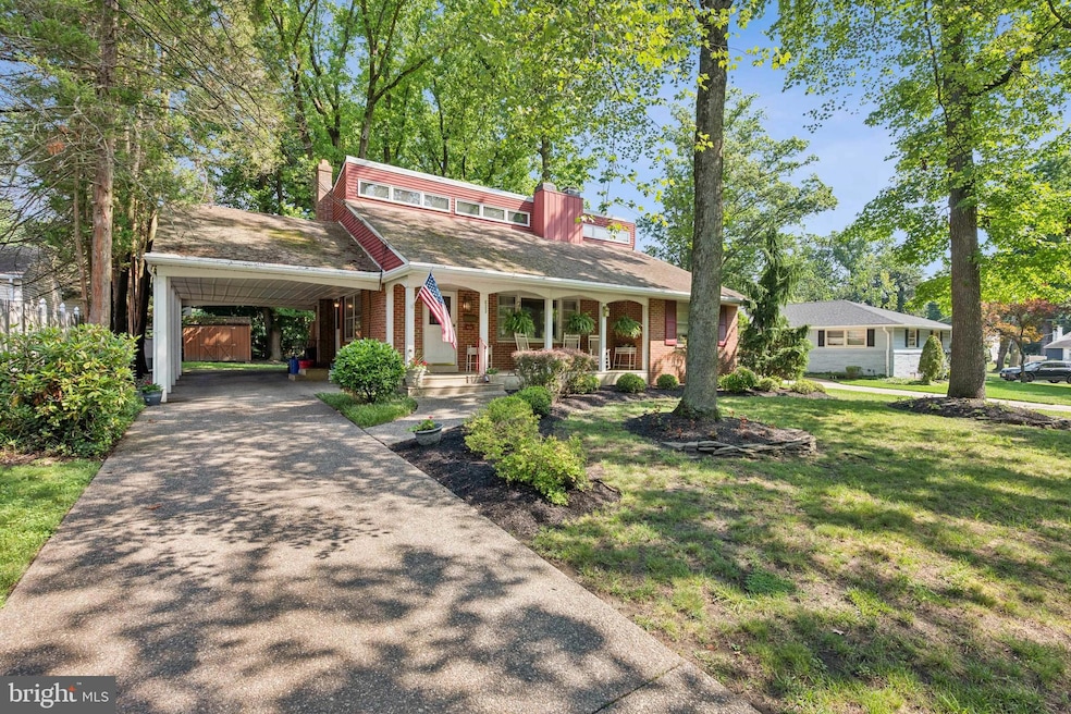 633 S Edge Park Dr, Haddonfield, NJ 08033 - photo 1