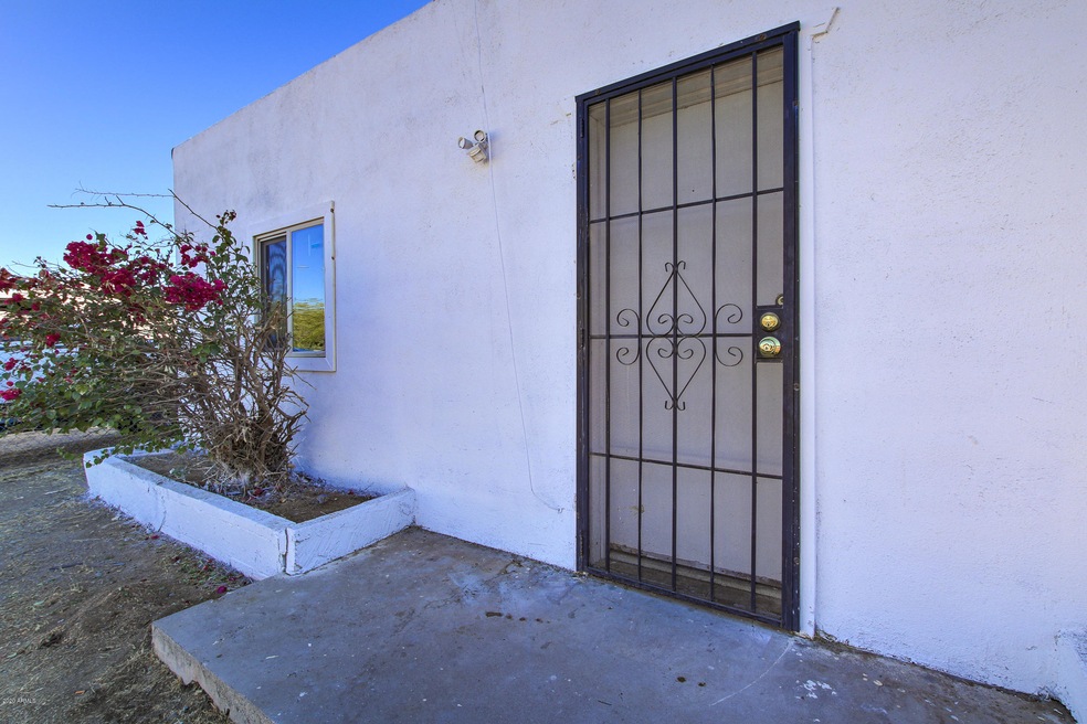 10005 N 13th Pl-1