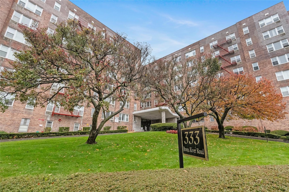 The Raybrook unit 227, Yonkers, NY 10704 - photo 1