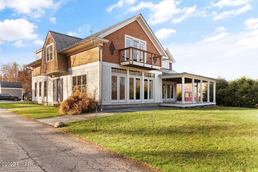 306 Apple Alley, Milford, PA 18337 - photo 1