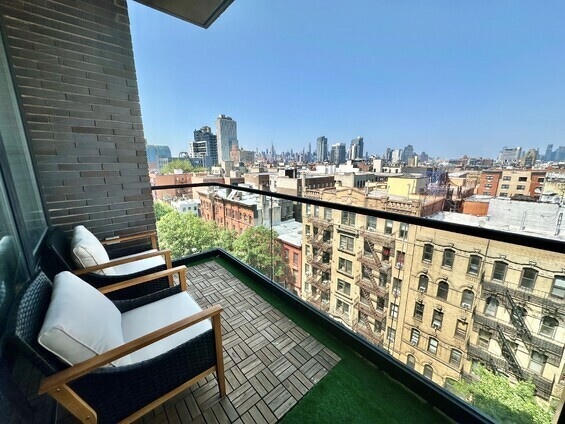 146 S 4th St unit 8A, Brooklyn, NY 11211 - photo 1