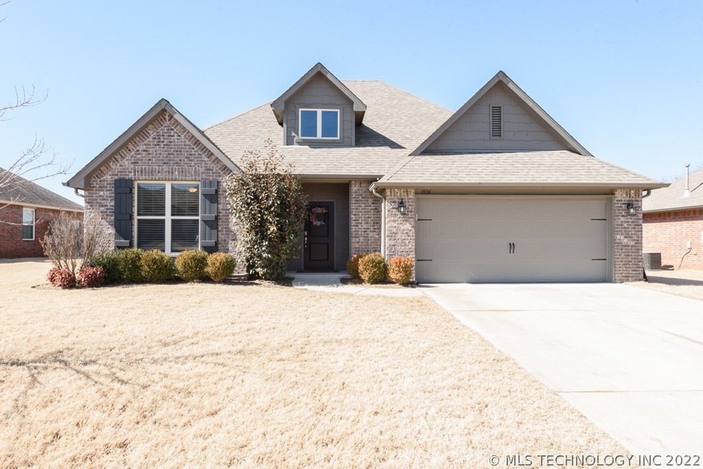 3924 S 201st East Ave, Broken Arrow, OK 74014 - photo 1