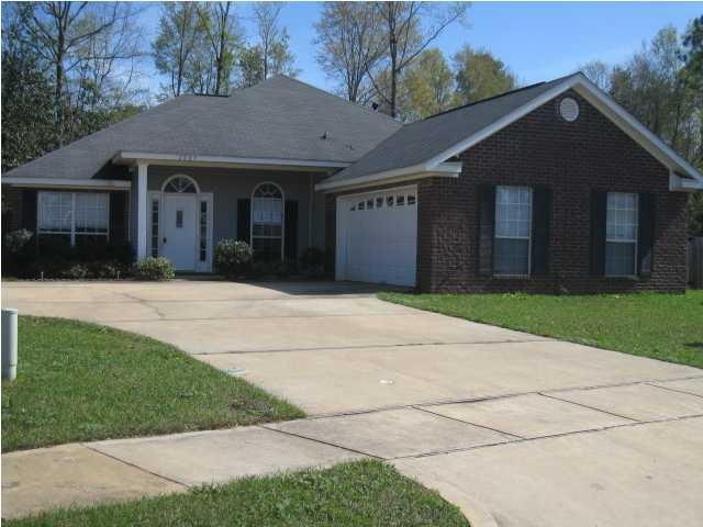 Front view of 2205 Spring Grove Court