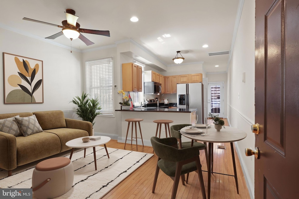 1516 10th St NW unit 102, Washington, DC 20001 - photo 1