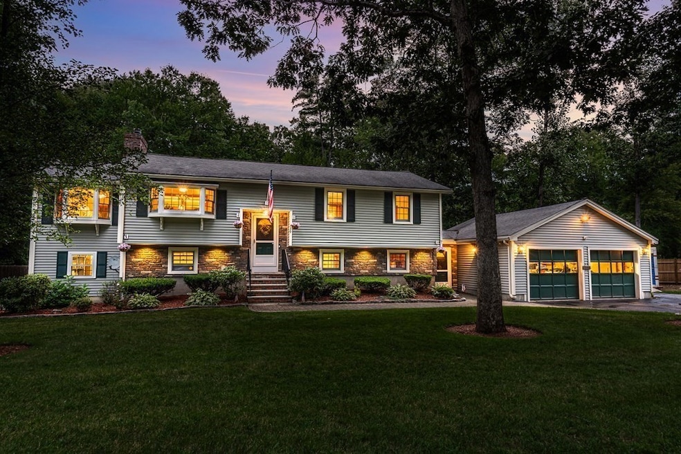 39 Charles St, Georgetown, MA 01833 - photo 1