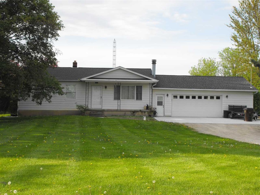 10546 Hill Rd, Swartz Creek, MI 48473 - photo 1