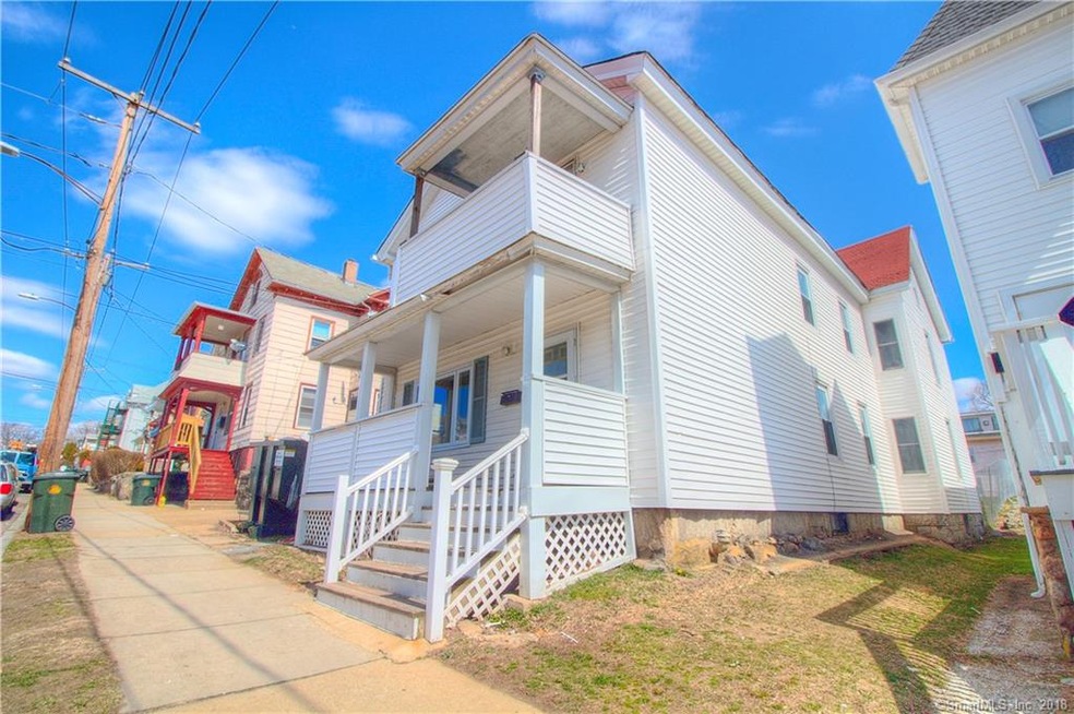 31 Blackhall St unit 2, New London, CT 06320 - photo 1