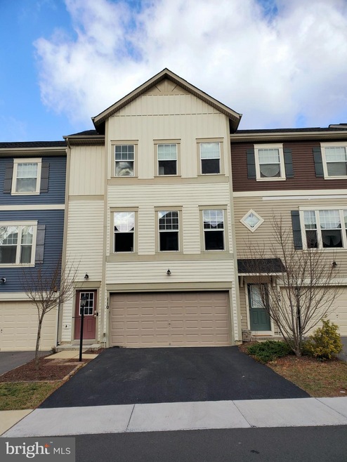 110 Gretchen Ct, Stephenson, VA 22656 - photo 1