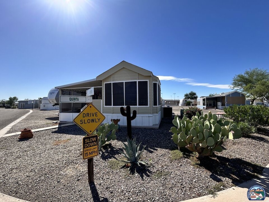 1716 Sunbeam Lake Dr, El Centro, CA 92243 - photo 1