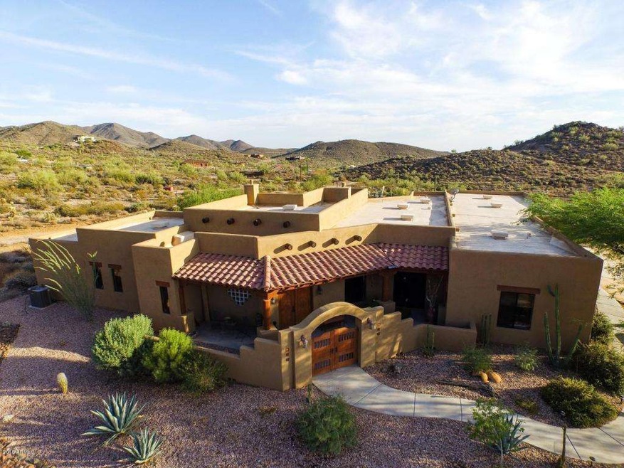 Custom Home -Stunning Setting!