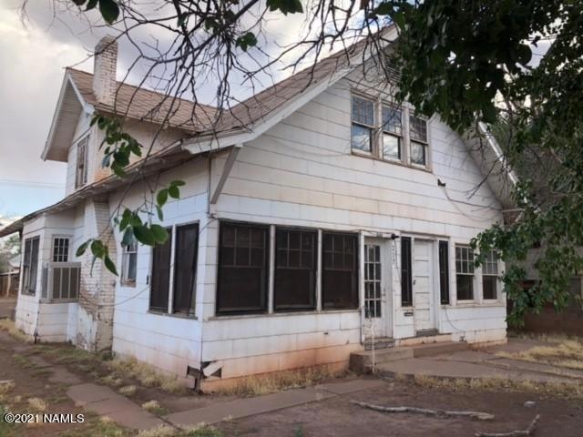 217 W Aspinwall St, Winslow, AZ 86047 - photo 1