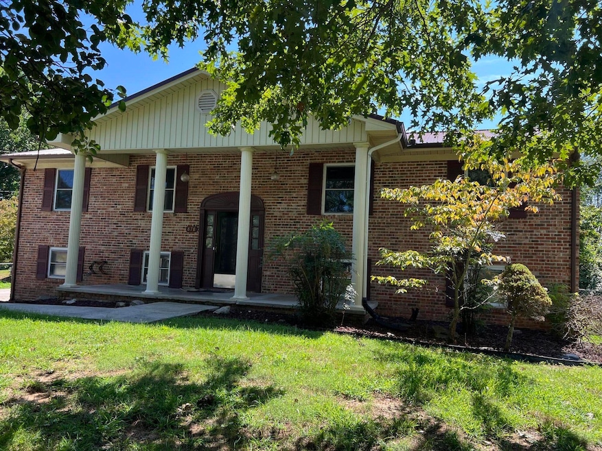 878 Dogwood Ln, Talbott, TN 37877 MLS 701122