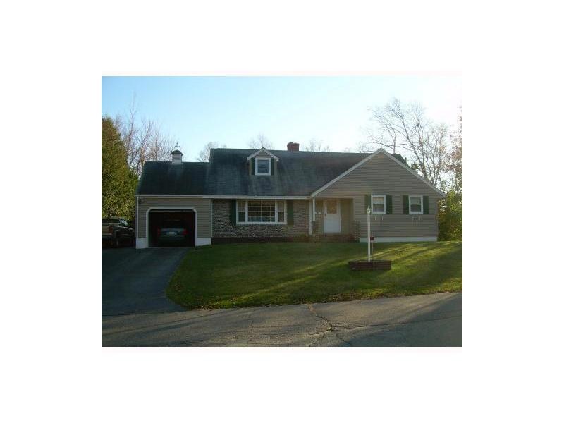 51 Westwood Ave, Millinocket, ME 04462 - photo 1