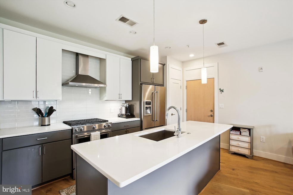 3035 15th St NW unit 102, Washington, DC 20009 - photo 1