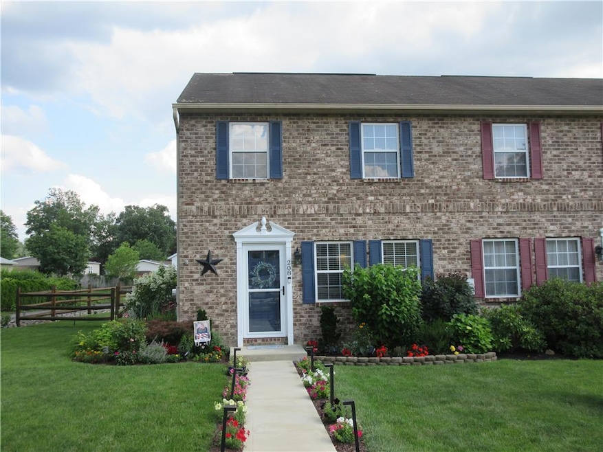 208 Oak St, Walnutport, PA 18088 - photo 1